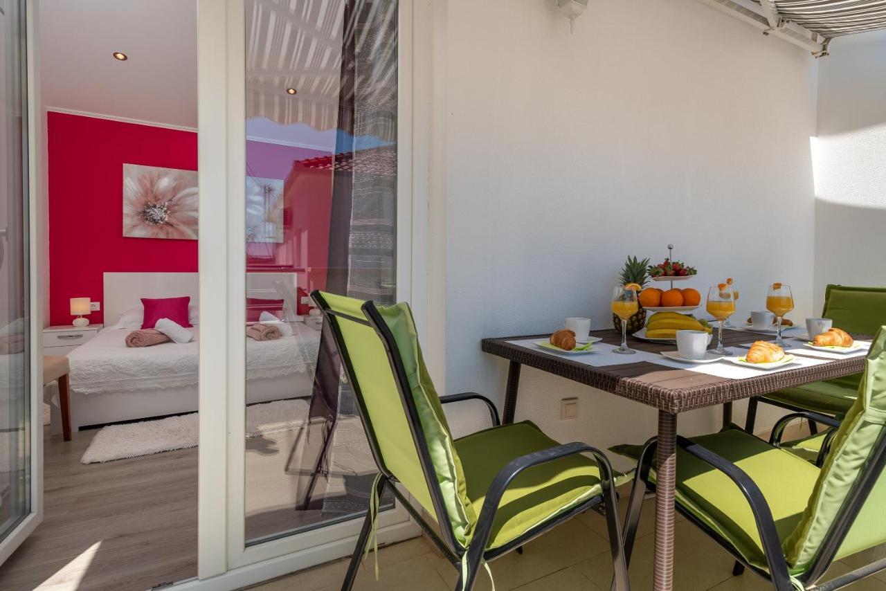 Apartment Roko Трогір Екстер'єр фото